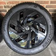 19” VW ID4/ID5 – ORIGINALE STÅLFÆLGE MED VINTERDÆK – REF P163