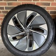 19” VW ID4/ID5 – ORIGINALE ALUFÆLGE MED VINTERDÆK – REF P156