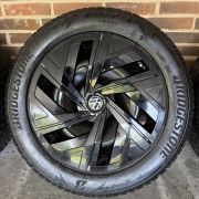 19” VW ID4/ID5 – ORIGINALE STÅLFÆLGE MED VINTERDÆK – REF P157
