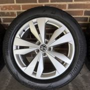 19” VW ID4/ID5 – ORIGINALE ALUFÆLGE MED VINTERDÆK – REF P159