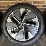 19” VW ID4/ID5 – ORIGINALE ALUFÆLGE MED VINTERDÆK – REF P162
