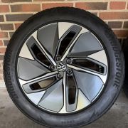19” VW ID4/ID5 – ORIGINALE ALUFÆLGE MED VINTERDÆK – REF P162