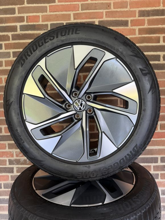 19” VW ID4/ID5 – ORIGINALE ALUFÆLGE MED VINTERDÆK – REF P162