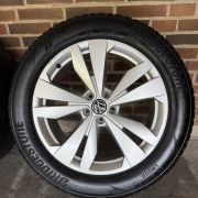 19” VW ID4/ID5 – ORIGINALE ALUFÆLGE MED VINTERDÆK – REF P161