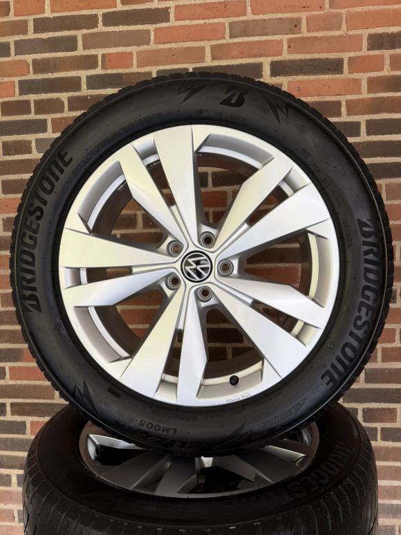 19” VW ID4/ID5 – ORIGINALE ALUFÆLGE MED VINTERDÆK – REF P161