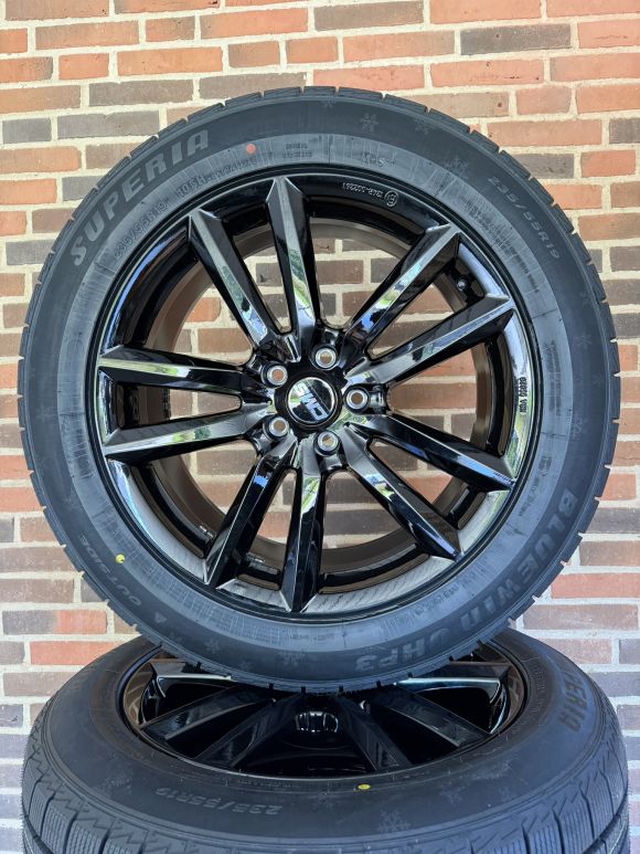 19” VW ID4 / ID5 / SKODA ENYAQ / ELROQ / FORD EXPLORER / AUDI Q4 / CUPRA TAVASCAN – NYE KOMPLETTE VINTERHJUL – REF V123