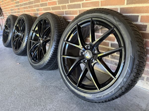 22” HONGQI E-HS9 – ALUFÆLGE MED VINTERDÆK – REF P170
