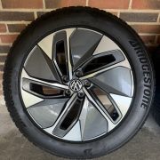 19” VW ID4/ID5 – ORIGINALE ALUFÆLGE MED VINTERDÆK – REF P169
