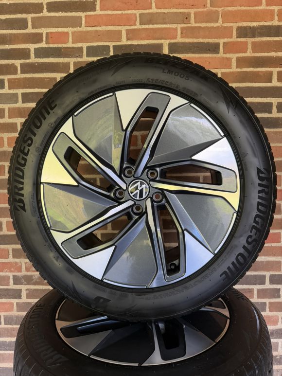 19” VW ID4/ID5 – ORIGINALE ALUFÆLGE MED VINTERDÆK – REF P169
