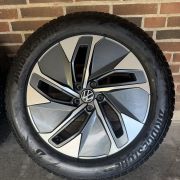 19” VW ID4/ID5 – ORIGINALE ALUFÆLGE MED VINTERDÆK – REF P174