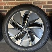 19” VW ID4/ID5 – ORIGINALE ALUFÆLGE MED VINTERDÆK – REF P174