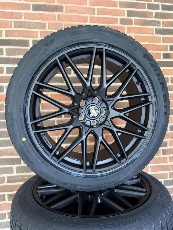 20″ BMW IX3 2026 – NYE KOMPLETTE VINTERHJUL – REF V131