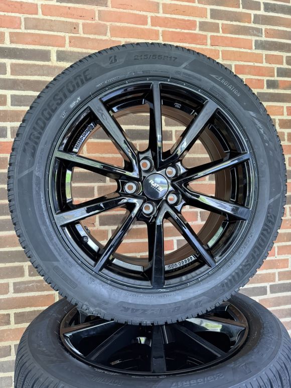 17” VW ID POLO / CUPRA RAVAL – NYE KOMPLETTE VINTERHJUL – REF V42