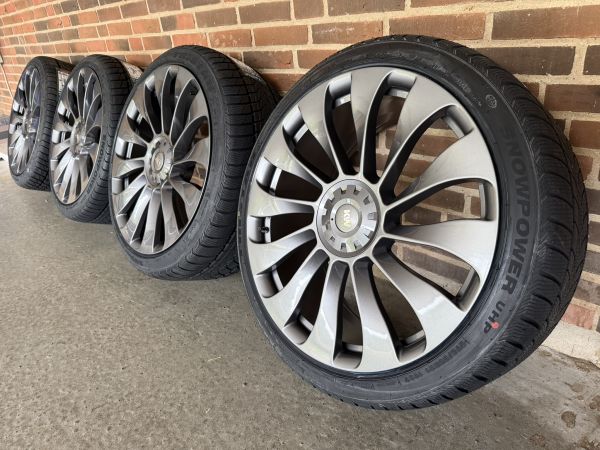 21″ TESLA Y + JUNIPER – NYE KOMPLETTE VINTERHJUL – REF V174