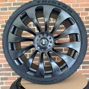 21″ TESLA Y + JUNIPER – NYE KOMPLETTE VINTERHJUL – REF V186