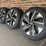 19” VW ID7 – ORIGINALE ALUFÆLGE MED VINTERDÆK – REF P177